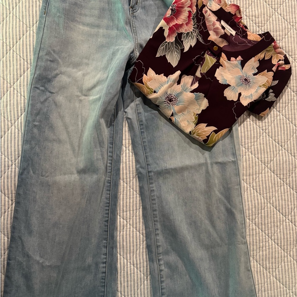 SO Light Blue Wide-Leg Jeans with Floral Accent